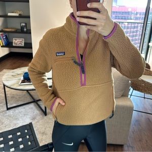 Patagonia fleece pullover